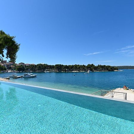 Livingstone Beach House Трогір Екстер'єр фото