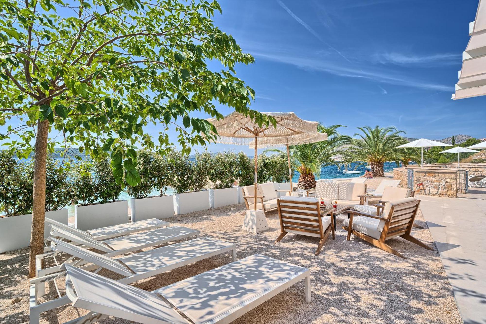 Livingstone Beach House Трогір Екстер'єр фото