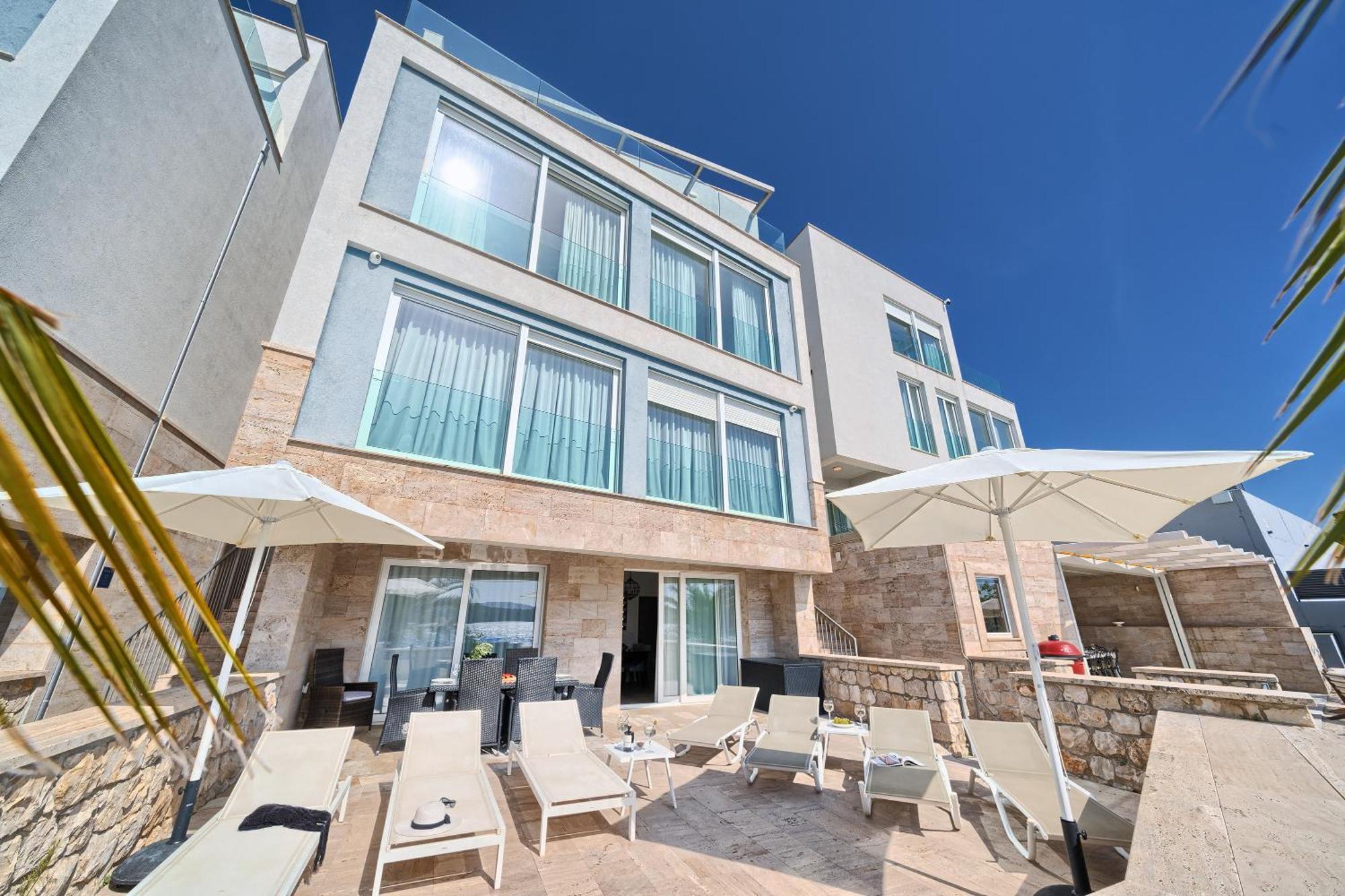 Livingstone Beach House Трогір Екстер'єр фото