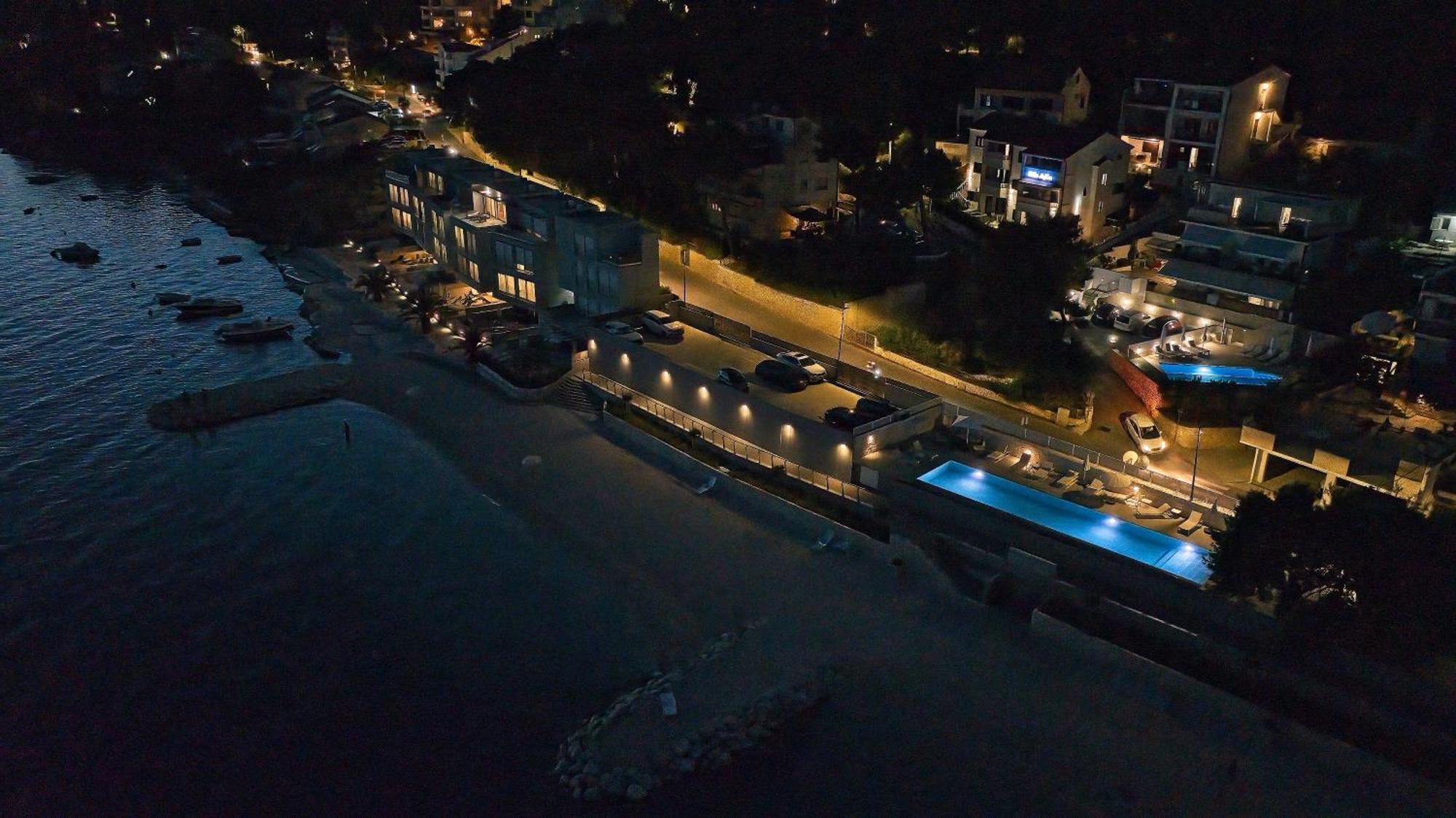 Livingstone Beach House Трогір Екстер'єр фото