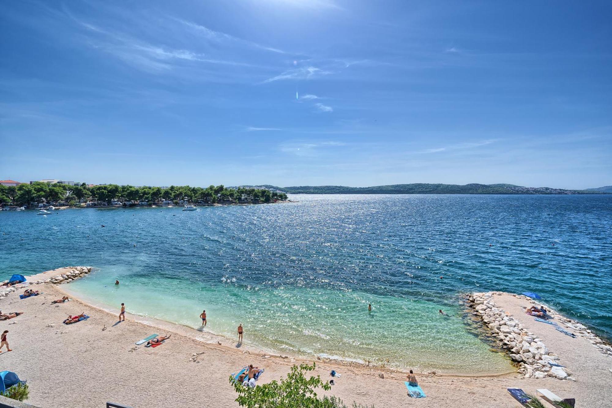 Livingstone Beach House Трогір Екстер'єр фото