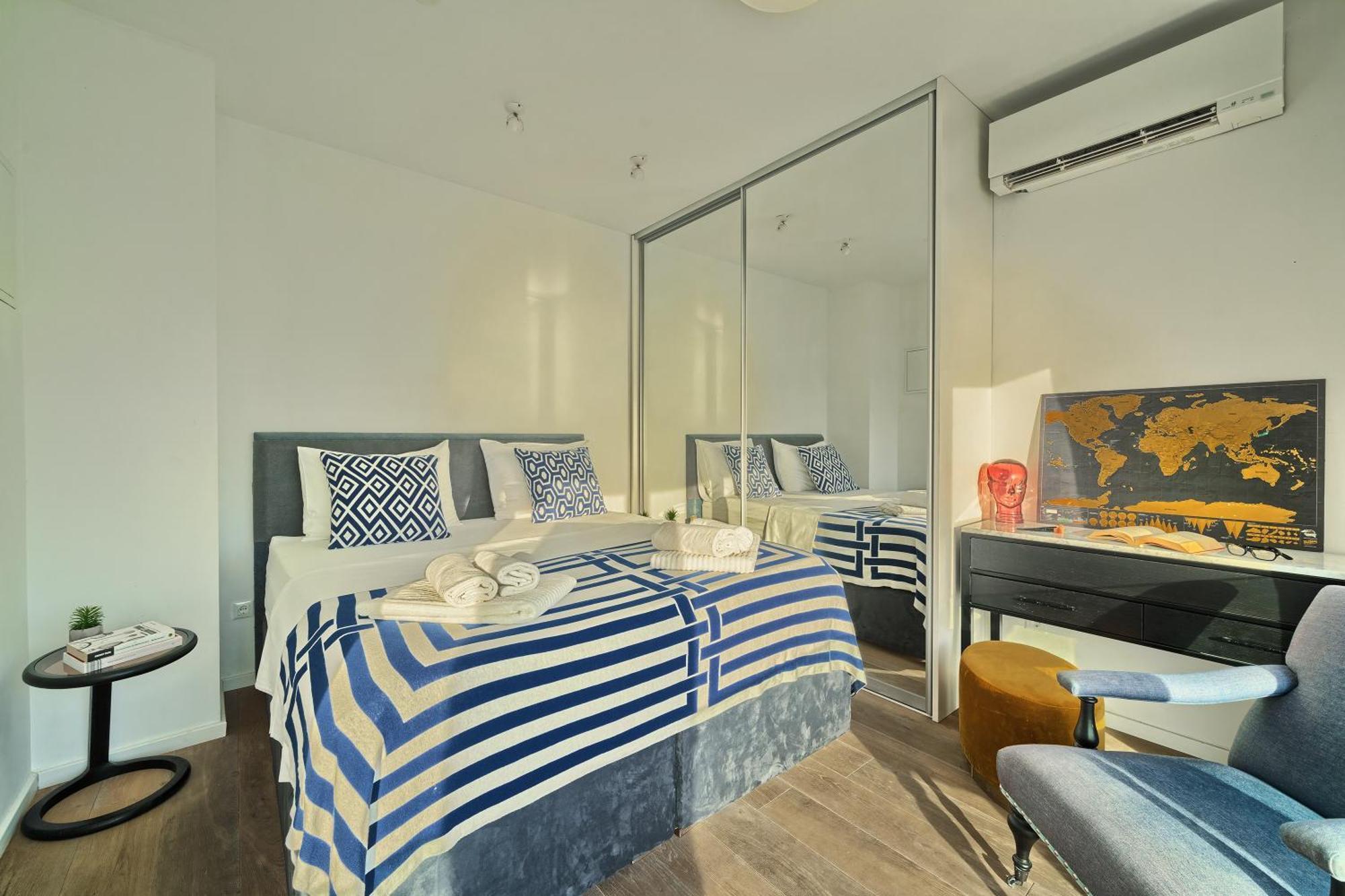 Livingstone Beach House Трогір Номер фото