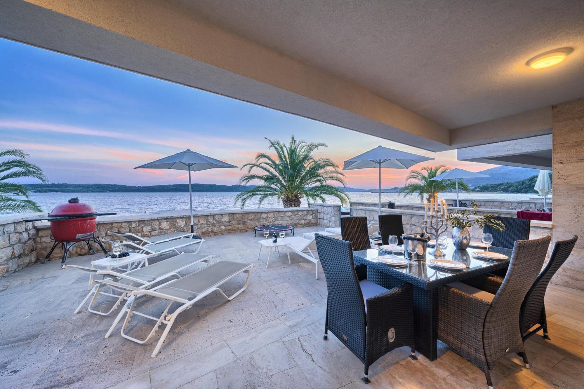 Livingstone Beach House Трогір Номер фото