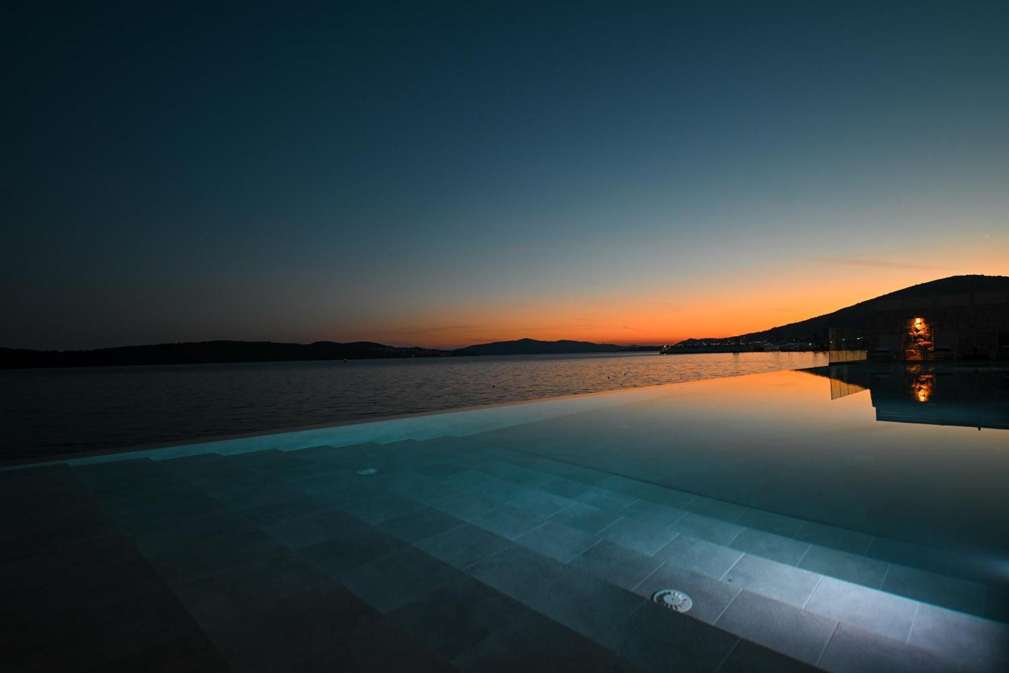 Livingstone Beach House Трогір Екстер'єр фото