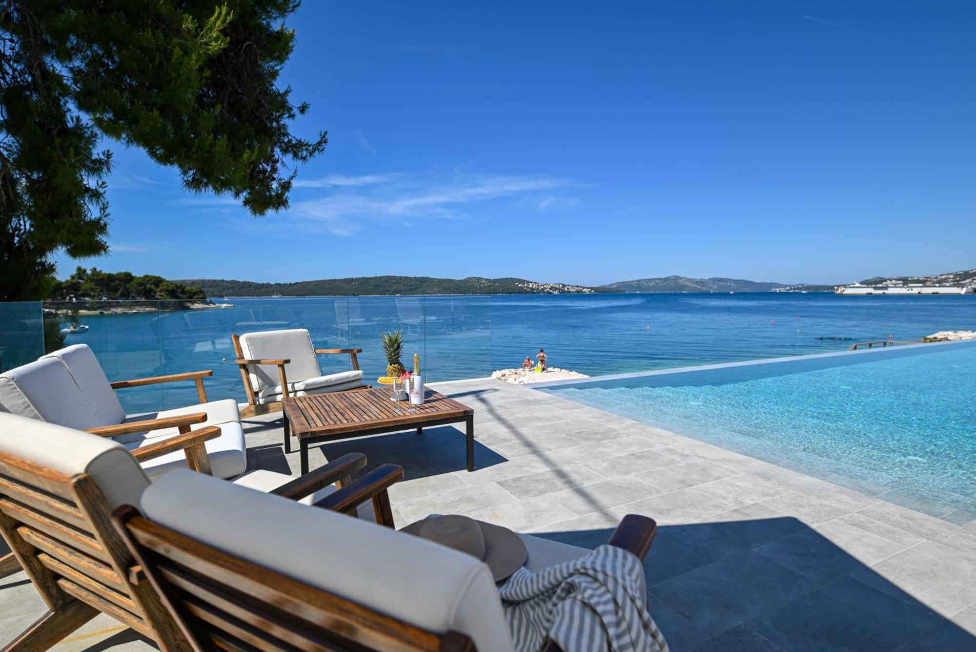 Livingstone Beach House Трогір Екстер'єр фото